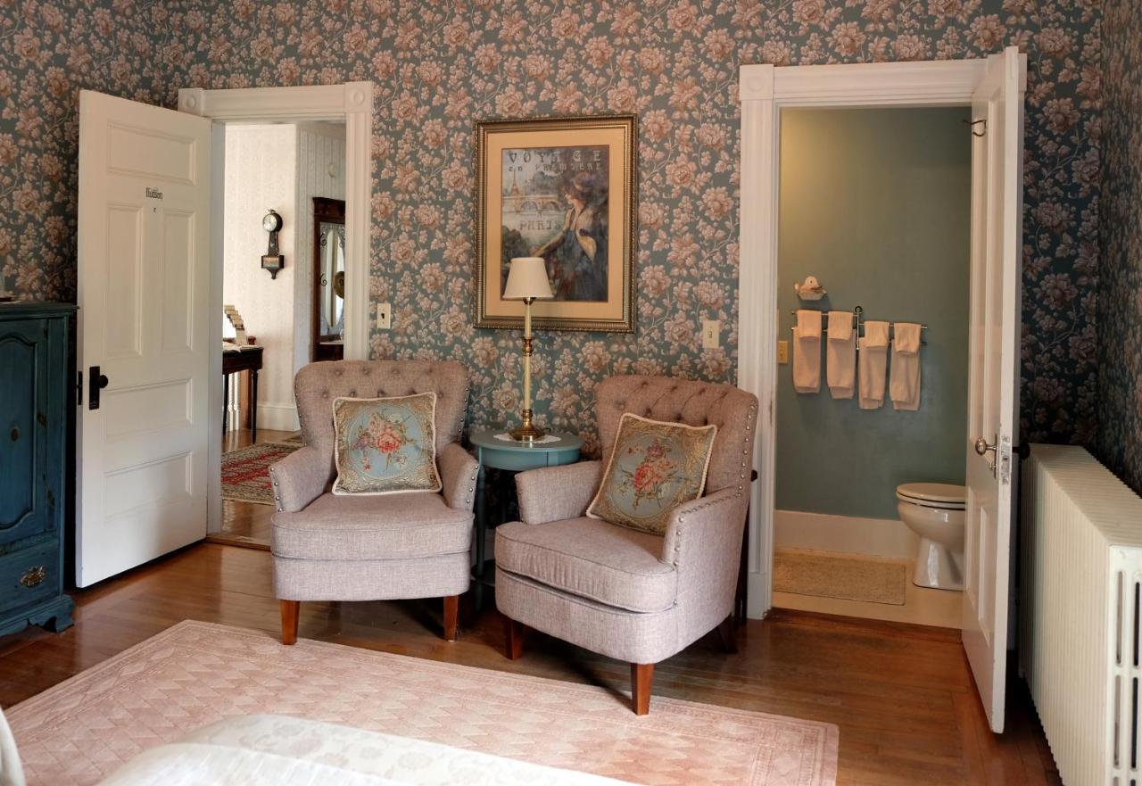Guilford Bed And Breakfast Экстерьер фото