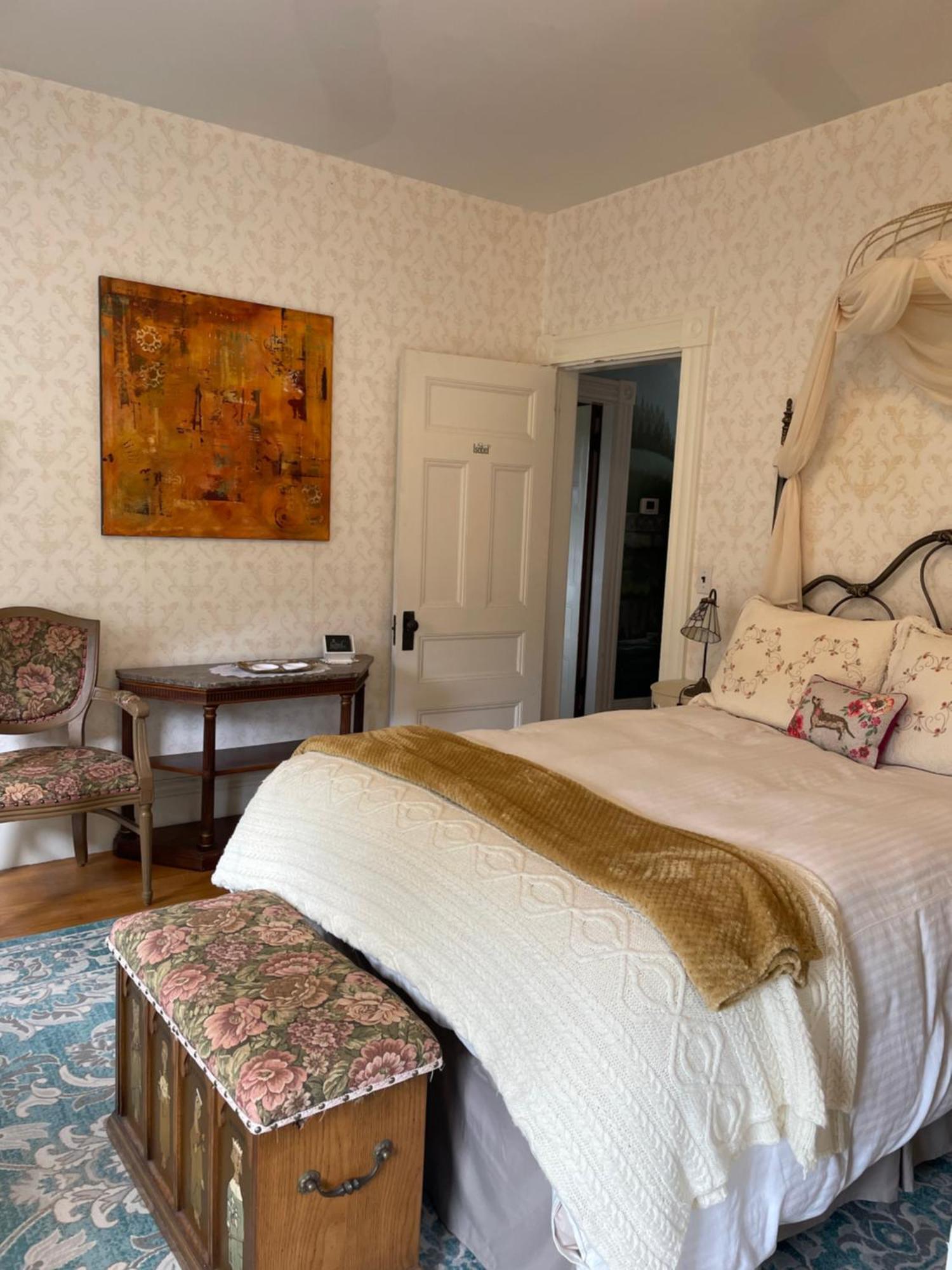 Guilford Bed And Breakfast Экстерьер фото