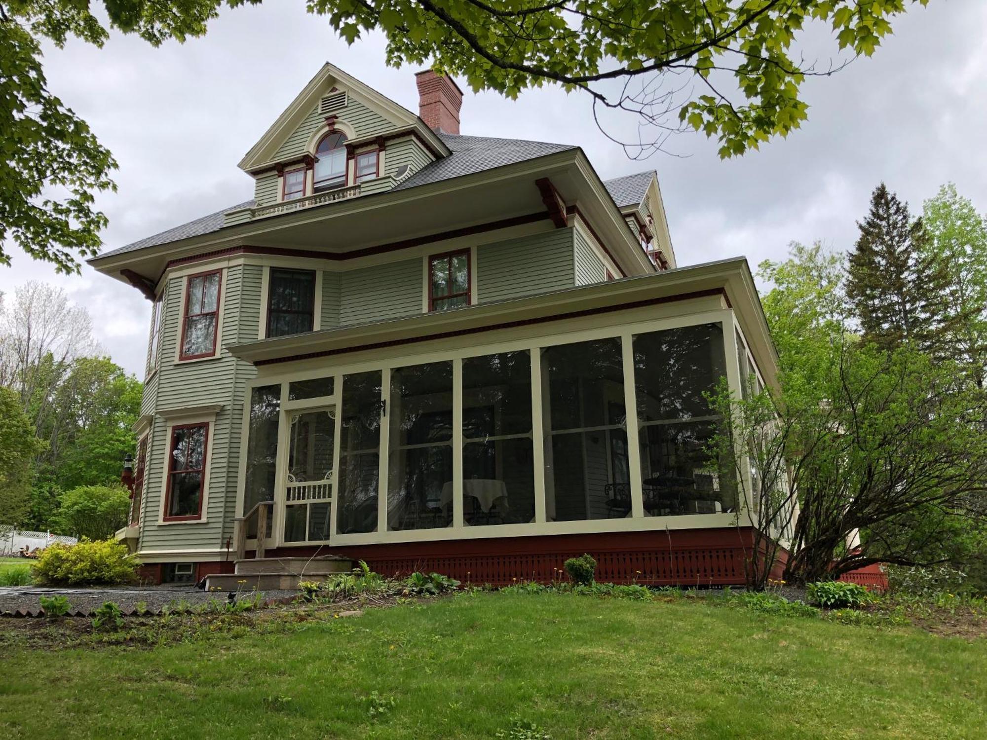 Guilford Bed And Breakfast Экстерьер фото